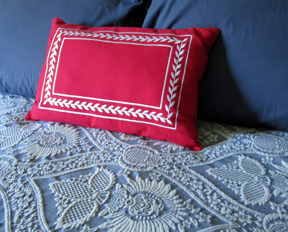DIY Placemat Pillow Jocelyn Naquin